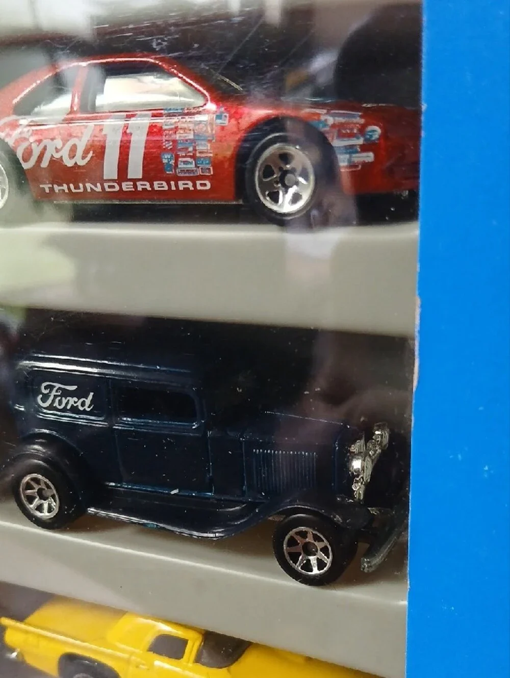 Ford Die-Cast Hot Wheels Vehicle Set - 1993 Unopened Box